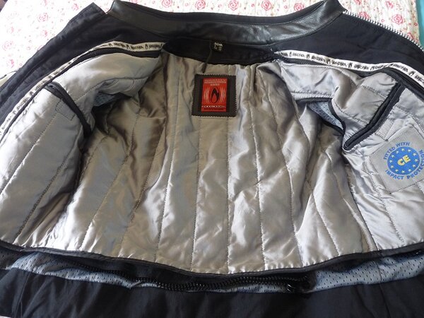 Motorbike jackets 006.JPG
