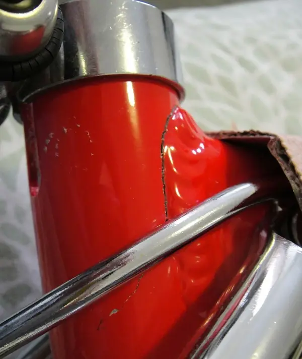 Cracked ACX 1.webp