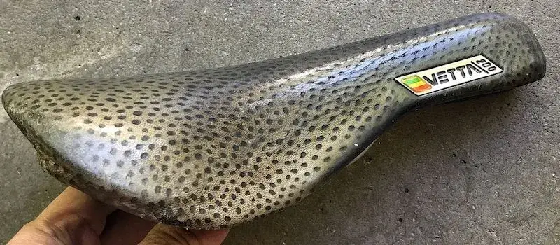vetta 200 saddle jpeg.webp