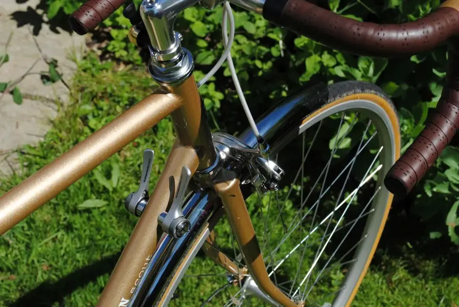 bobbin3.webp