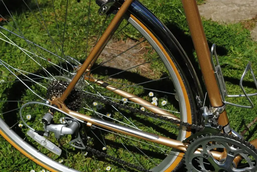bobbin5.webp