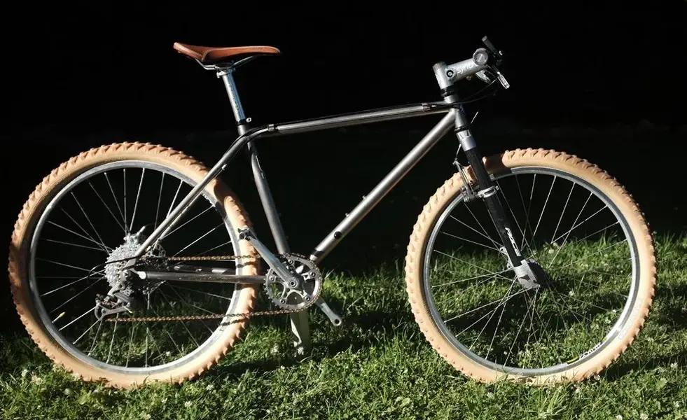 IMG_3692_bike.webp