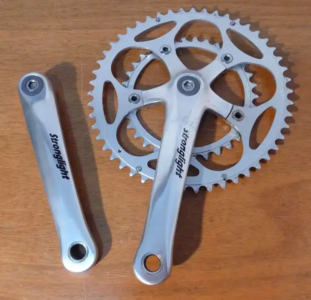 chainset  front.webp