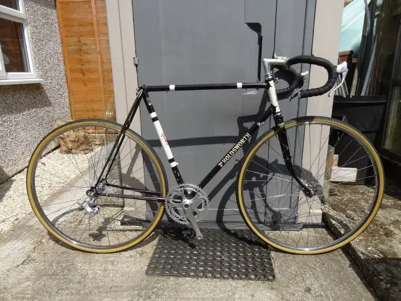 Holdsworth photos 1001 (800x600).webp