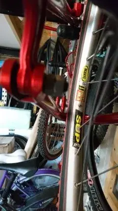 hantrax bolt2.webp