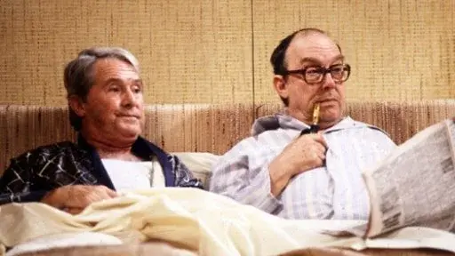 morecambe_and_wise_in_bed.webp