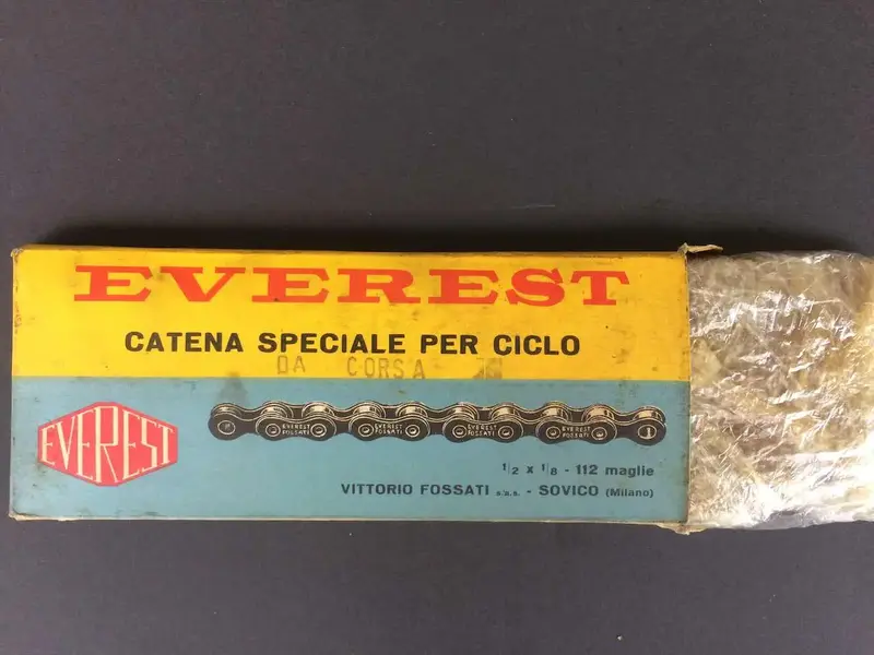 Everest-Speciale-Da-Corsa-Chain-5-6-Speed-112-links-black-1.webp