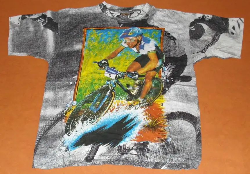 Tshirt_front.webp