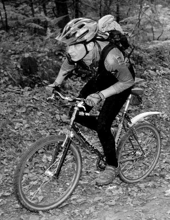 climbing i.webp