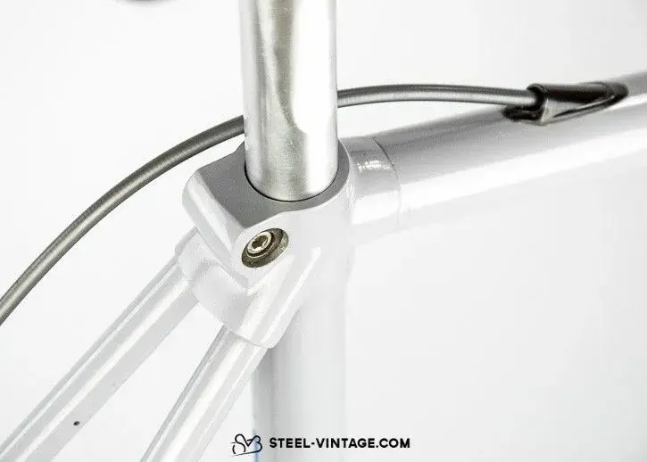 look-generation-4-kg56-carbon-classic-bicycle-6.webp