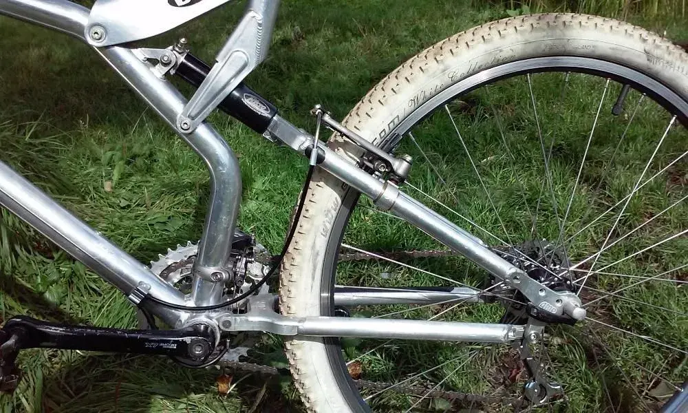 587174976_7_1000x700_rama-amp-research-b4-retro-mtb-_rev002.webp