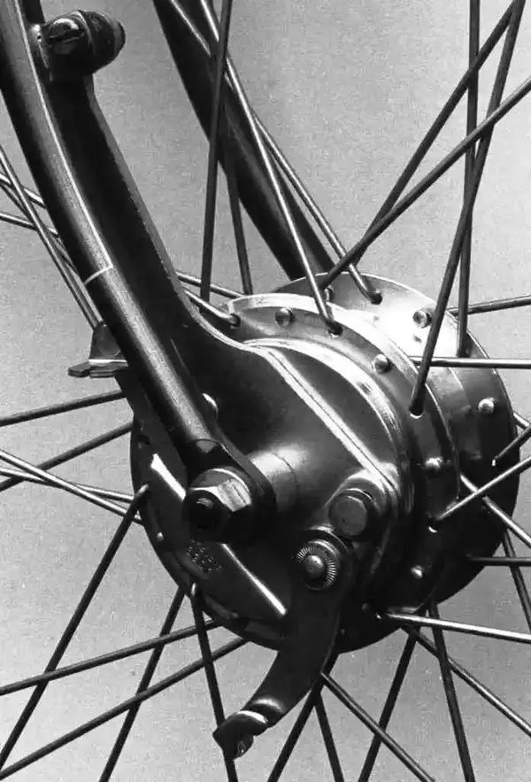 Leleu front narrow flange003.webp