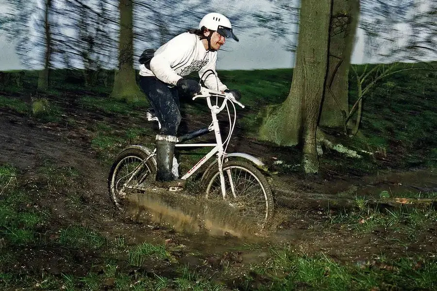 Geoff Apps riding a Dingbat.webp