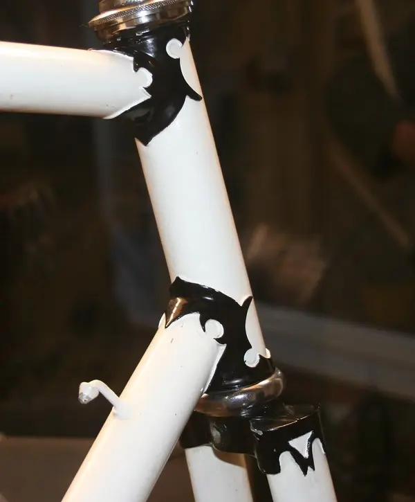 head lugs.webp