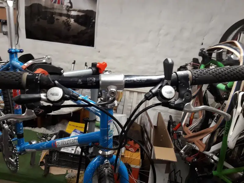FM cockpit.webp