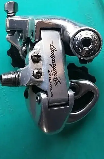 chorus rear mech.webp
