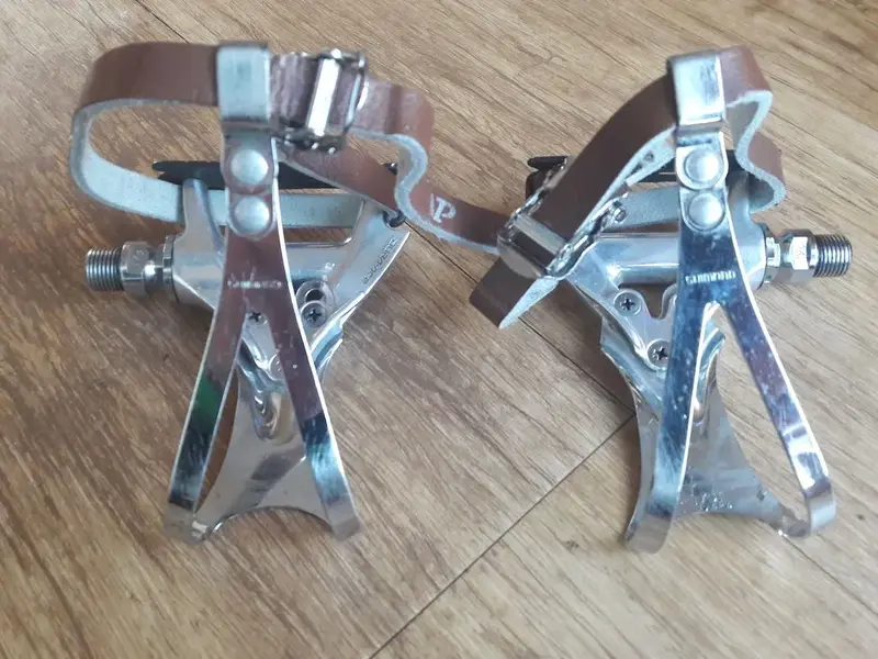 dura ace pedals 1.webp