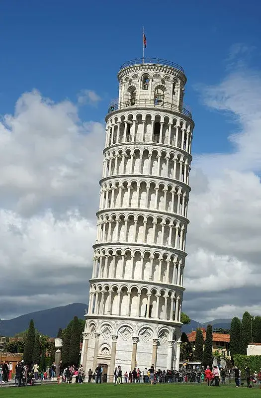 525px-The_Leaning_Tower_of_Pisa_SB.webp