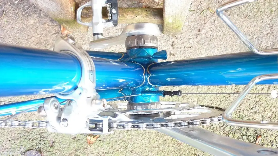 19_BB Assembly and cable routing.webp
