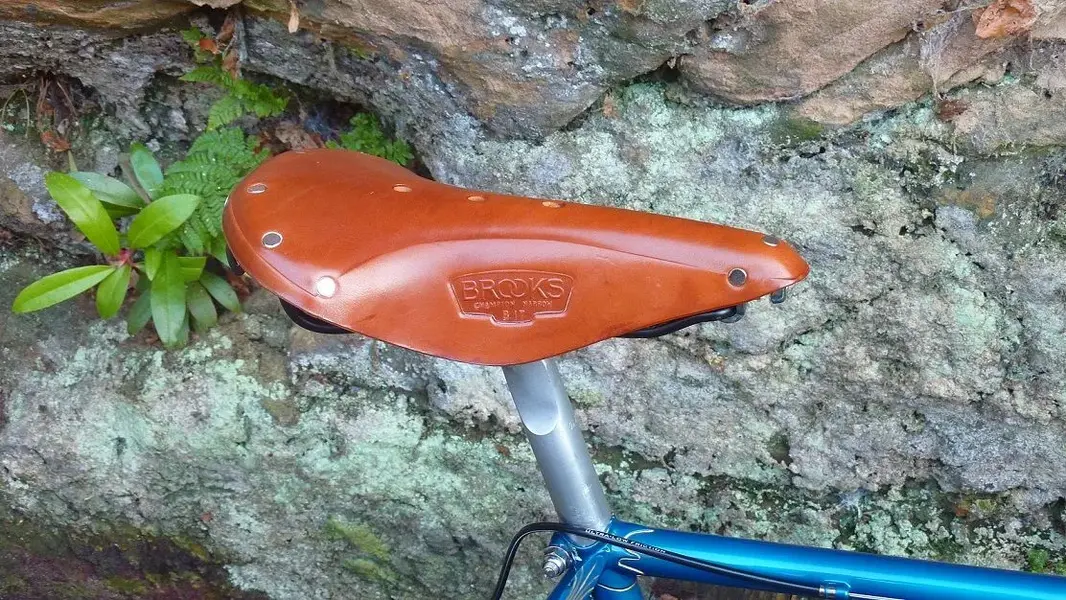24_Brooks B17 Saddle.webp