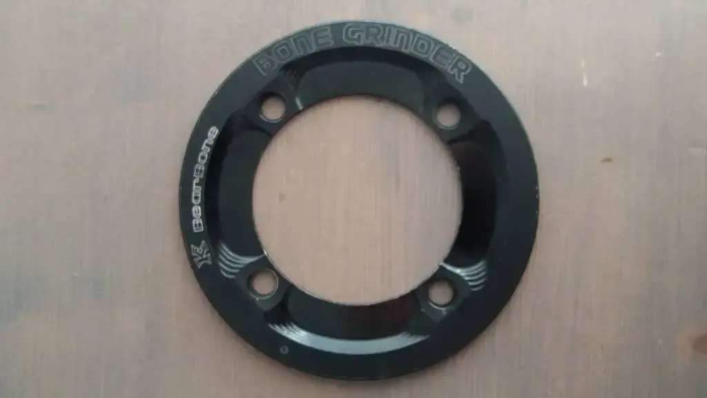 BASHGUARD KCNC  1.webp