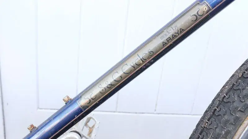 araya-downtube-decal.webp