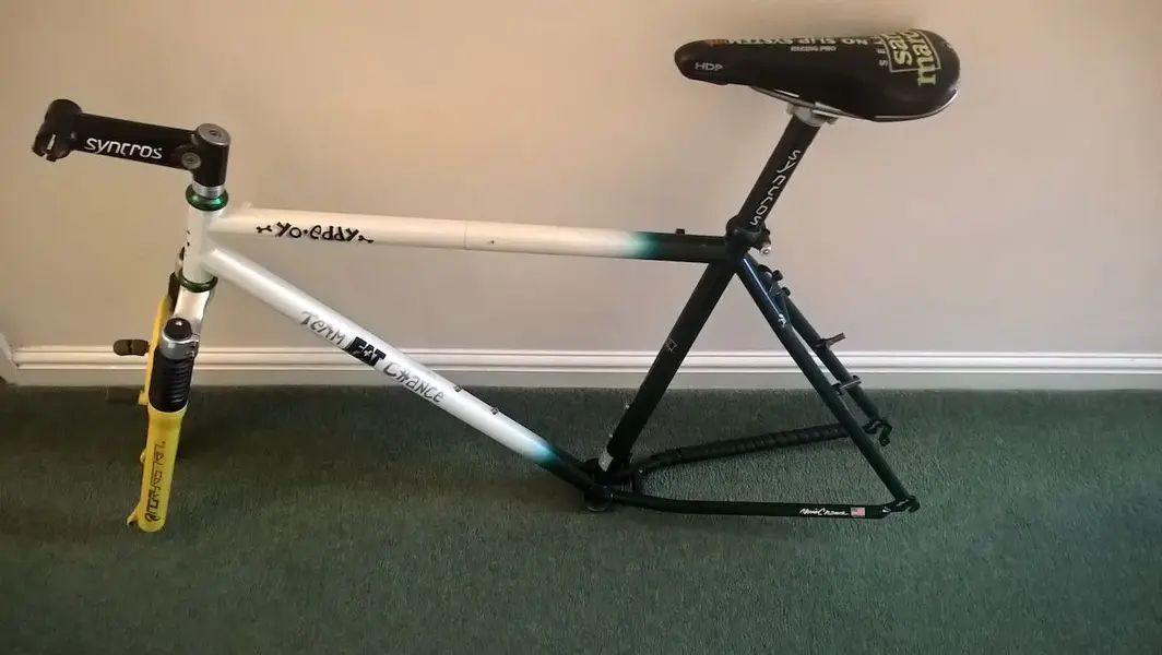 Yo Eddy Retro 1.webp