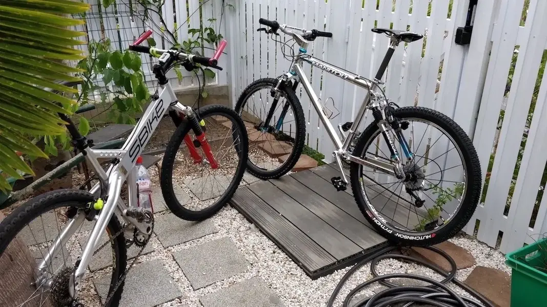 S'Bike and Manitou FS.webp