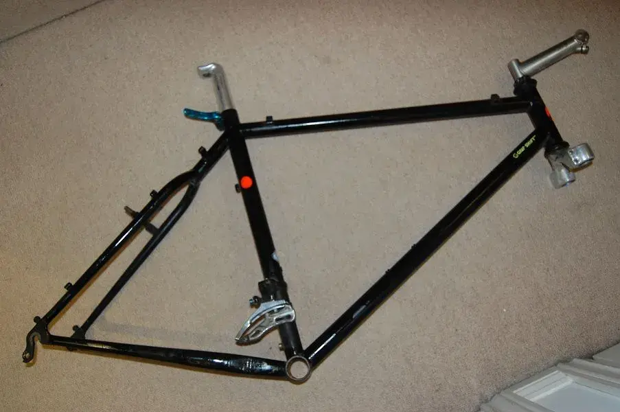 ORANGE C16R Retro.webp