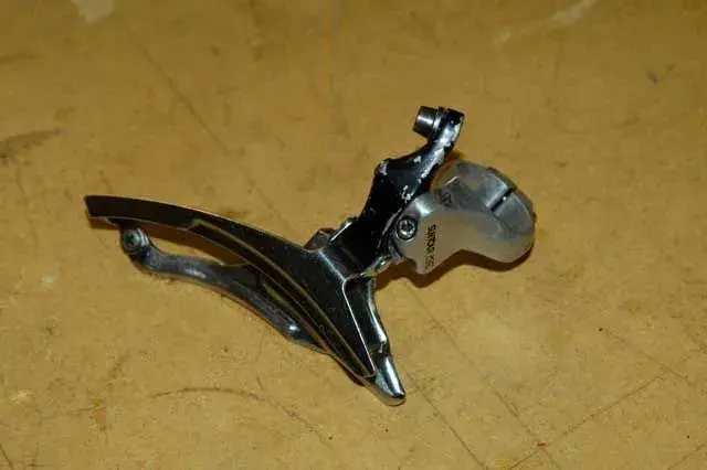 xc comp f mech.webp