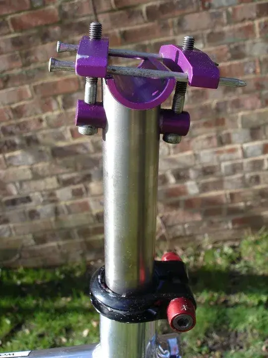 8_Seatpost.webp