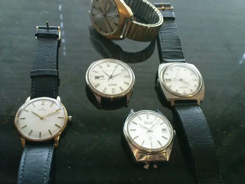 box of old watches.webp