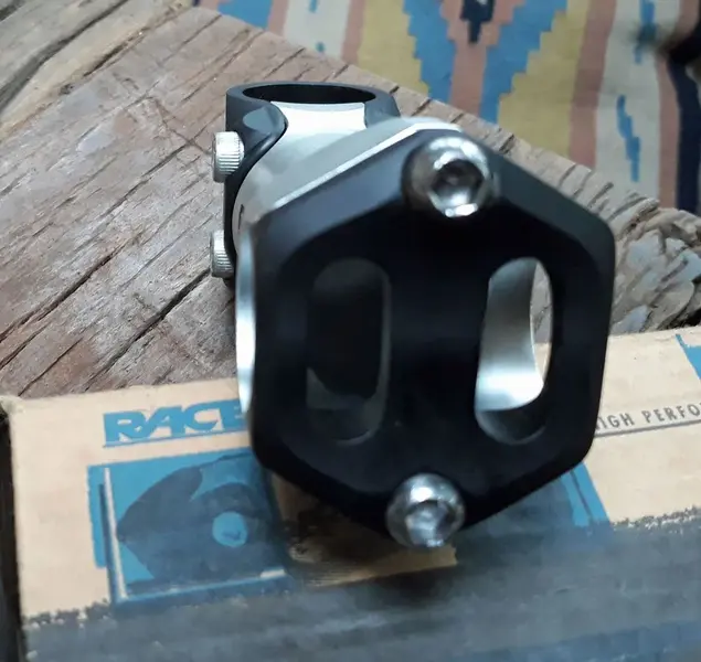 raceface2.webp