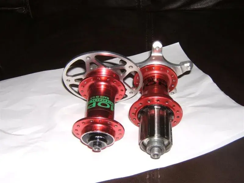 Hope bulb 5 bolt 003 (Large) (Custom).webp
