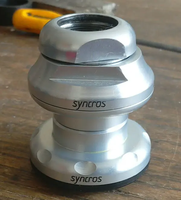 Syncros styrfitt.webp