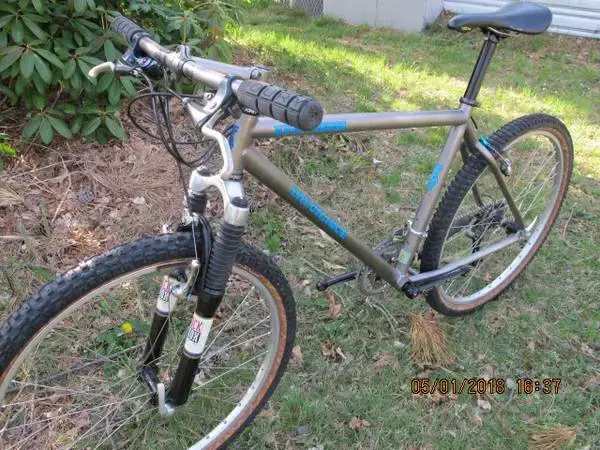 00f0f_hftplVOqKMX_600x450.webp