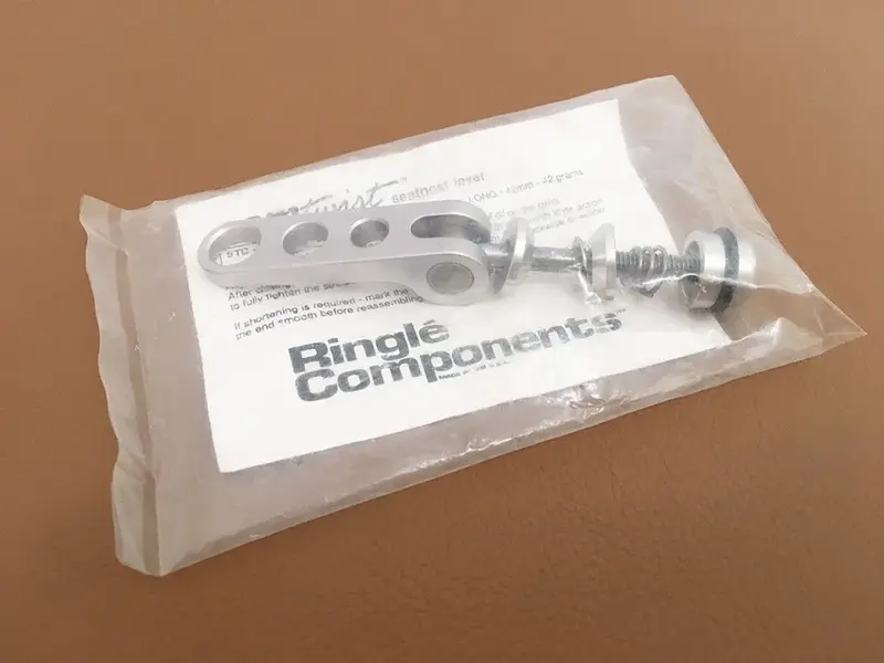ringleqrsilvernos.webp