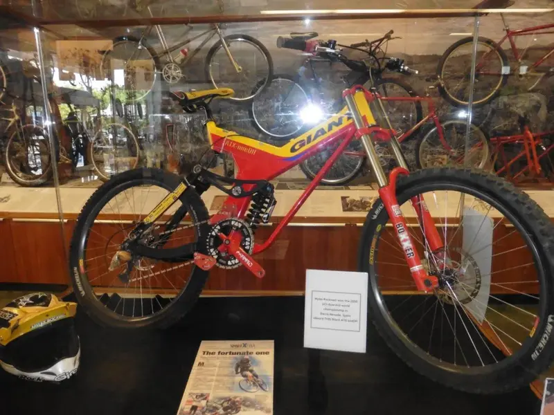Myles Rockwell's DH World Champ Bike.webp