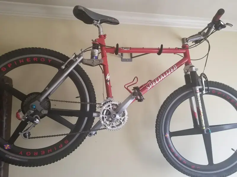 1995SpecializedTeamFSR.webp