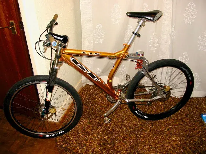 PIC_010_SMALL.webp