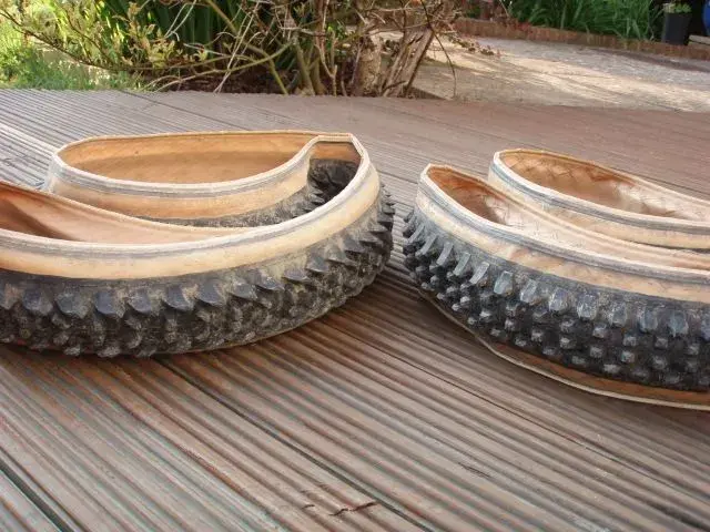 Spike tyres.webp