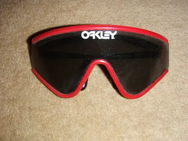 Oakley Factory Pilot.webp