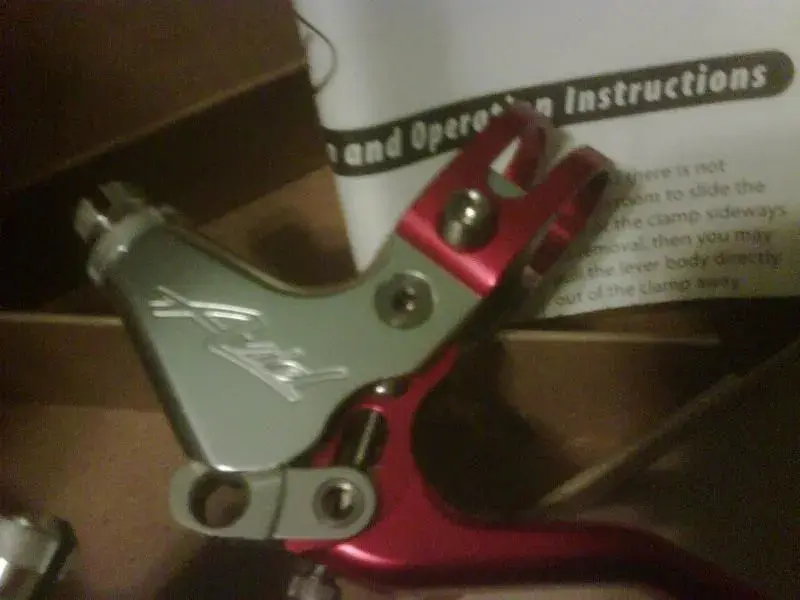 avid levers close up v chip.webp