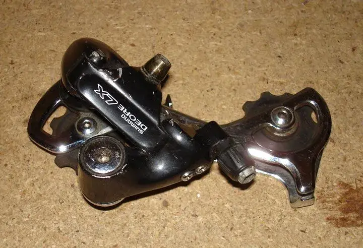 4_Rear_mech_web.webp