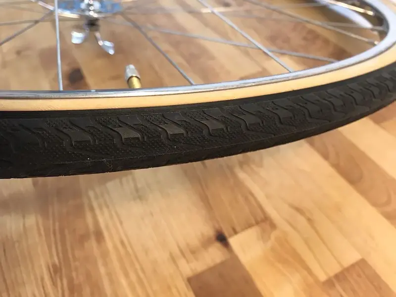 airlite_tyre.webp