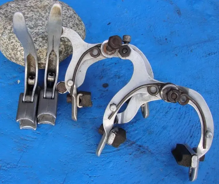 GB  brakes F and R (1024x768).webp