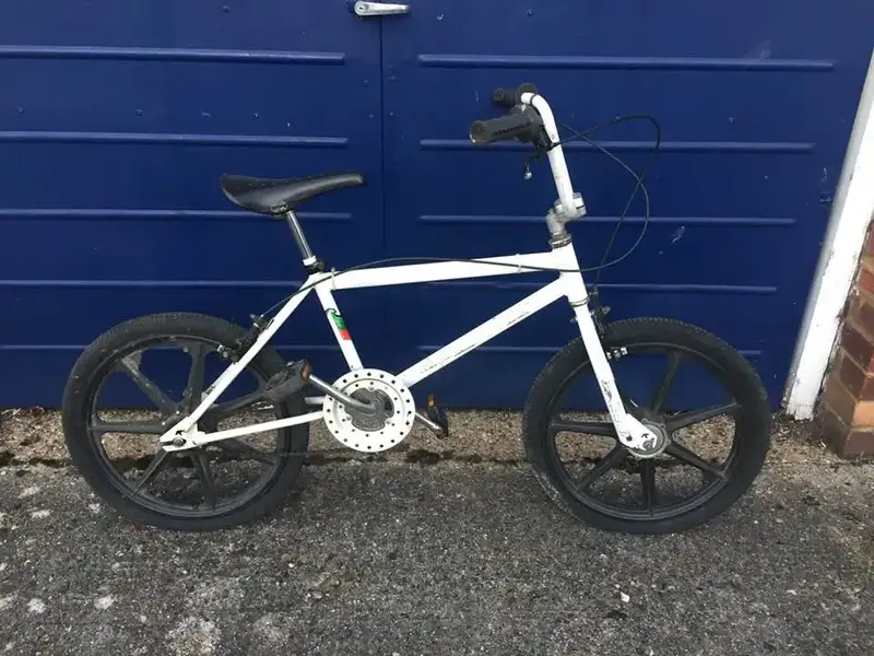bmx full view 2.webp