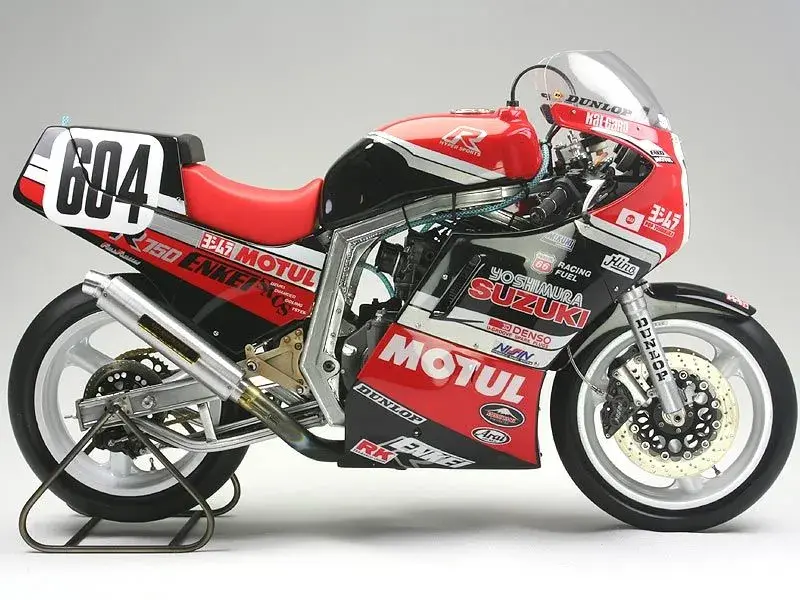 Yoshimura GSX-R 750 Daytona Superbike 1986 05.webp