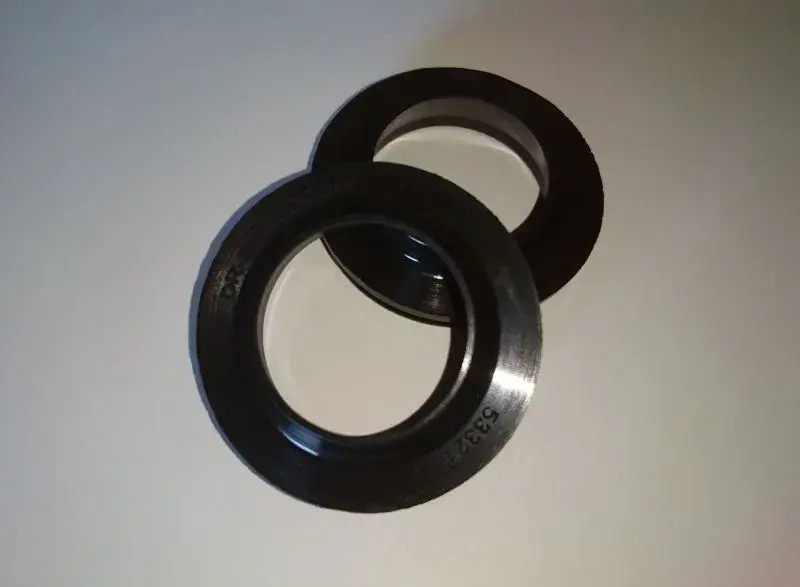 Marzocchi 24mm outer Dust Seal 800px.webp