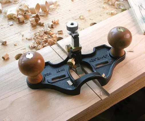 Lie-Neilsen No71 Router Plane.webp